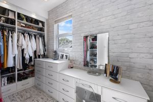 Photo 17- click for photo gallery